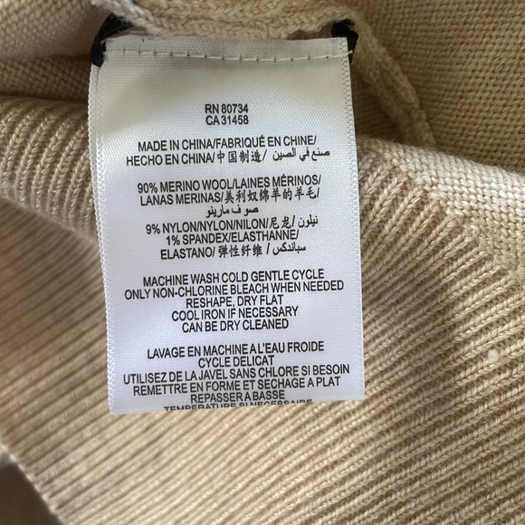 BCBG Max Azria soft wool blend oversized long sweater. Fine knit, zip po… - Picture 14 of 15